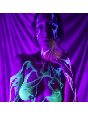 Paradise Makeup AQ UV Supernova